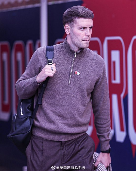 德布劳内遭遇十五连败，美国队教练面临压力！的简单介绍